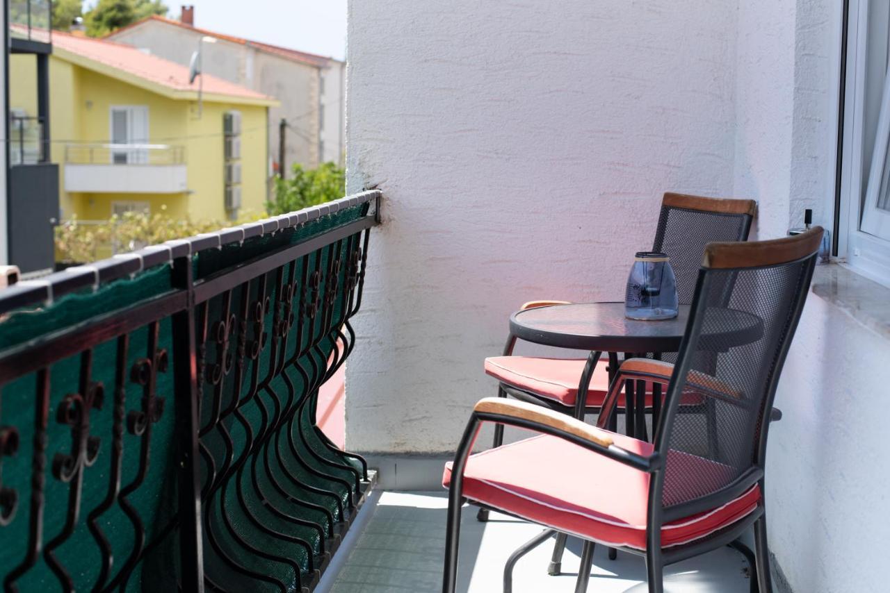 Apartmani Ivana Kastela Exterior photo