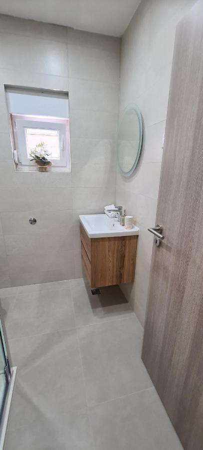 Apartmani Ivana Kastela Exterior photo